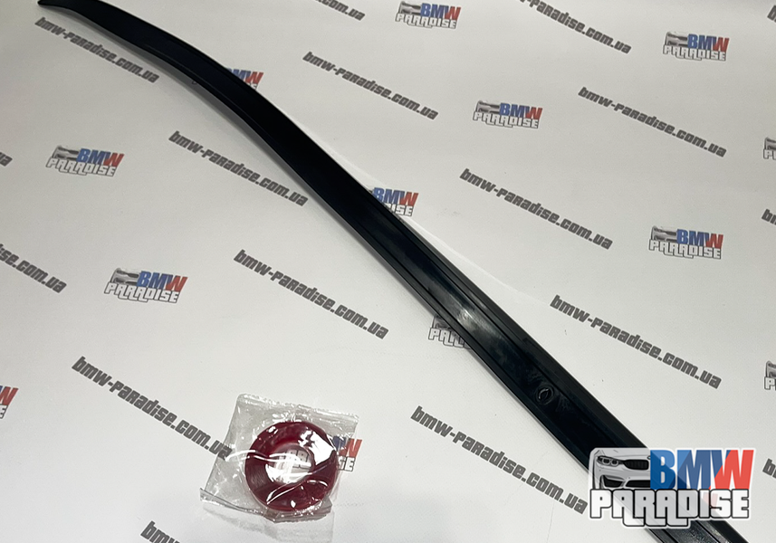 Лип спойлер для BMW F30 Накладка на крышку багажника Черный глянец 322-59 фото