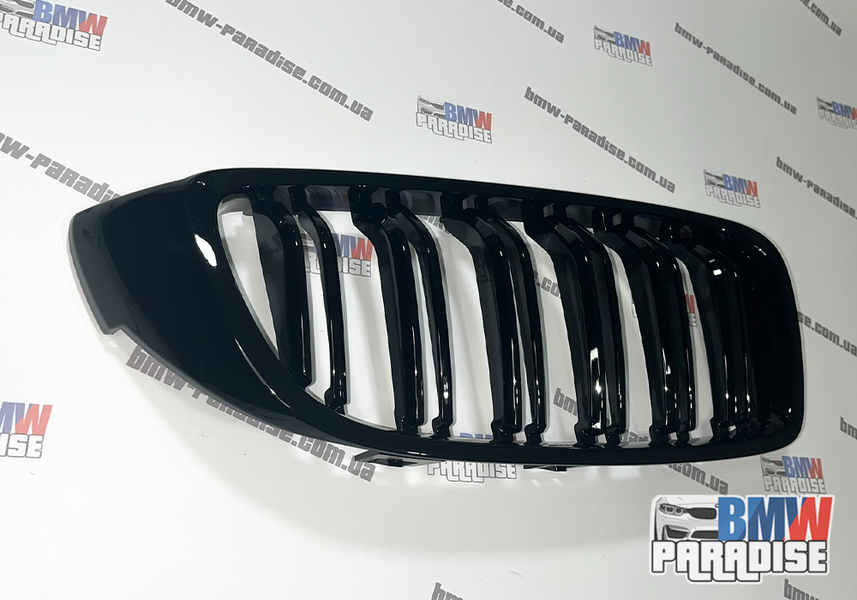 Подвійні ніздрі в М стилі для БМВ 4 Series F32 F33 F36 F80 F82 Чорний глянець 322-100 фото