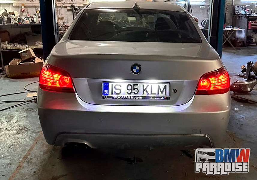 LED підсвічування номерного знака 6000k 2шт White BMW E90 E91 E92 E61 E70 E71 (БЕЗ ПОМИЛОК) 322-45 фото